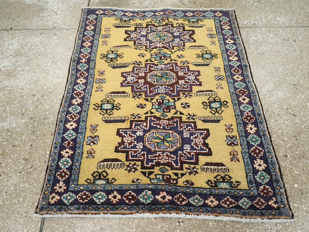Vintage Tabriz Rug, No.25603 - Gsblank