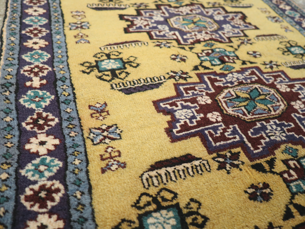 Vintage Tabriz Rug, No.25603 - Gsblank