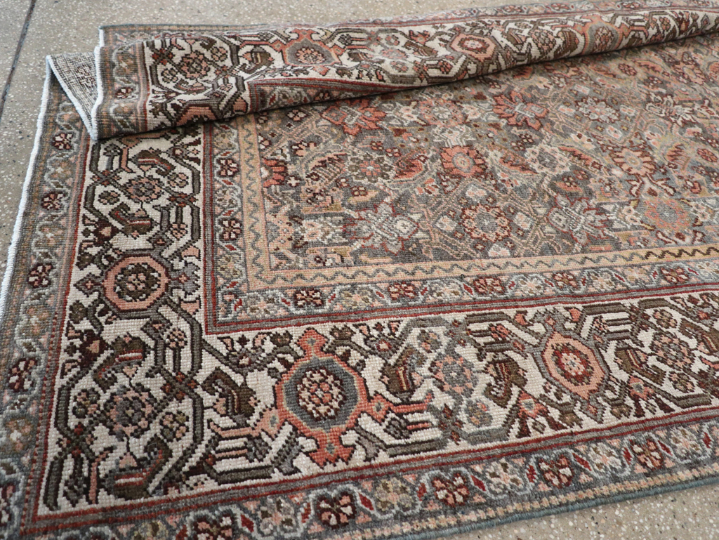 Antique Persian Mahal Gallery Carpet, No.25609 - Gsblank