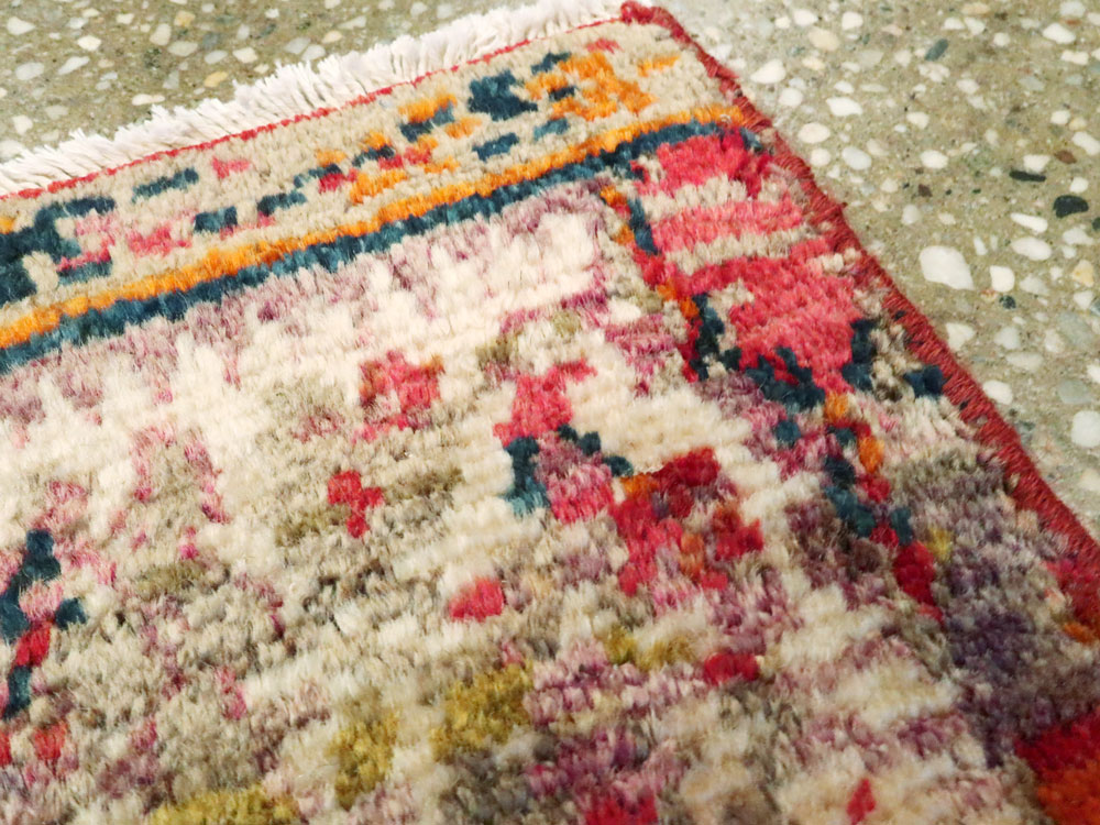 Vintage Persian Shiraz Tribal Bag Face, No.25634 - Gsblank