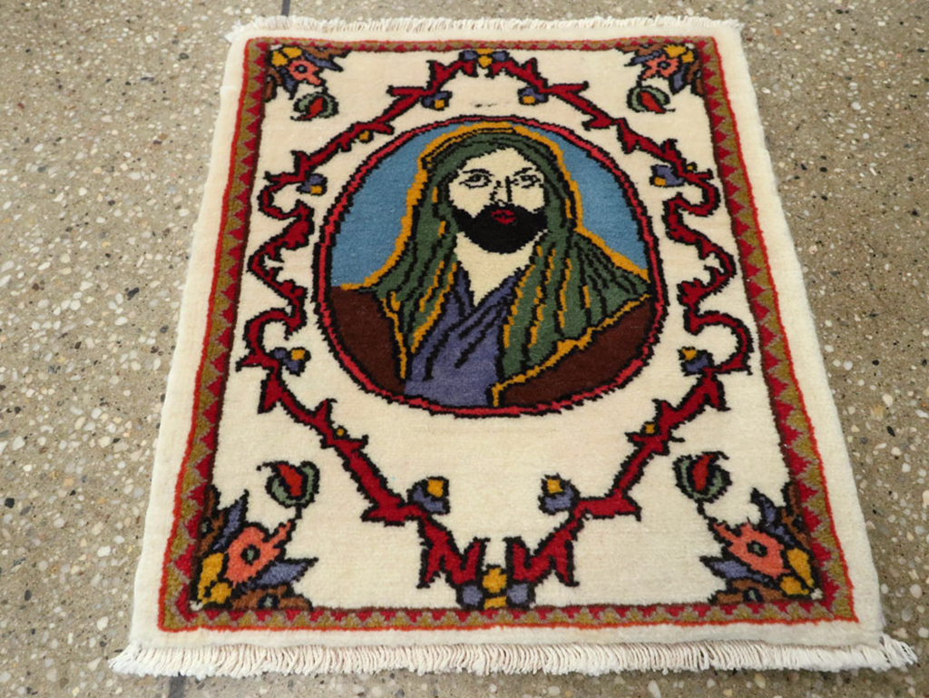 Vintage Tabriz Pictorial Rug, No.25636 - Gsblank