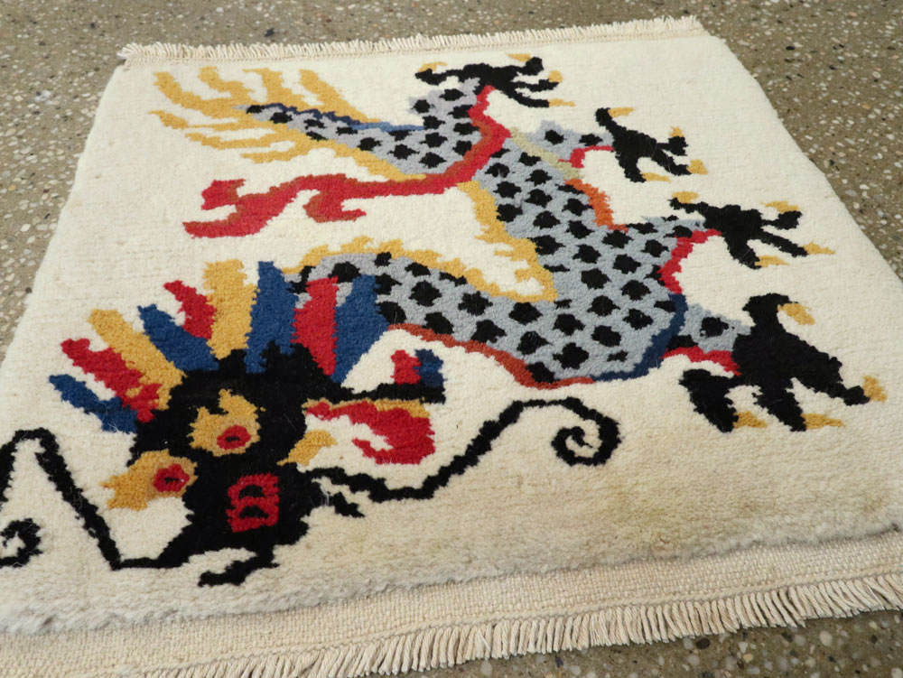 Vintage Chinese Dragon Art Deco Rug, No.25656 - Gsblank