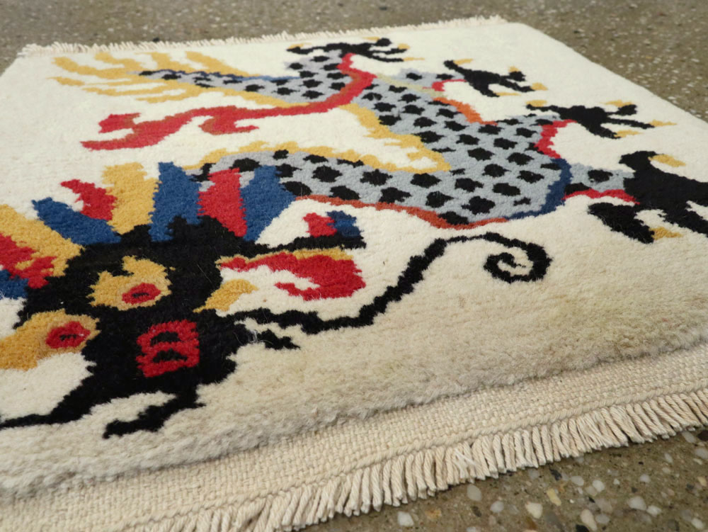 Vintage Chinese Dragon Art Deco Rug, No.25656 - Gsblank
