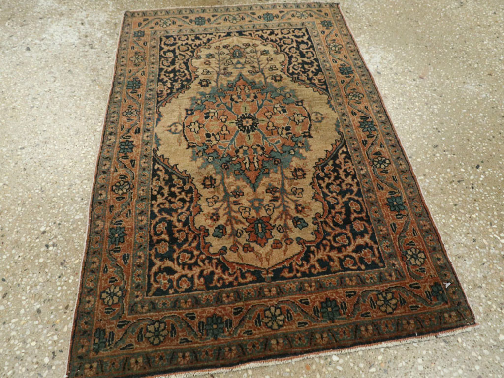 Antique Persian Tabriz Hagi Jalili Rug, No.25684 - Gsblank
