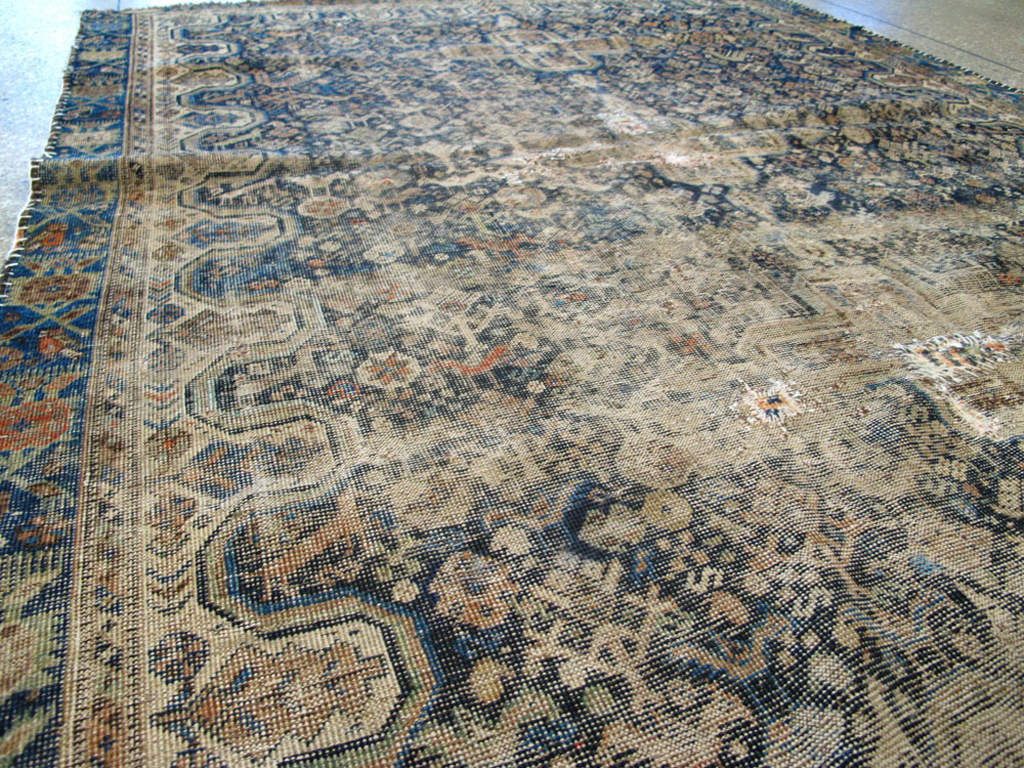 Antique Persian Afshar Rug, No.25690 - Gsblank