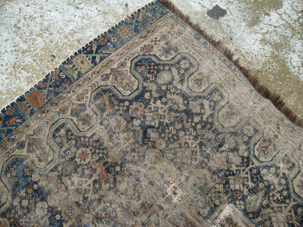 Antique Persian Afshar Rug, No.25690 - Gsblank