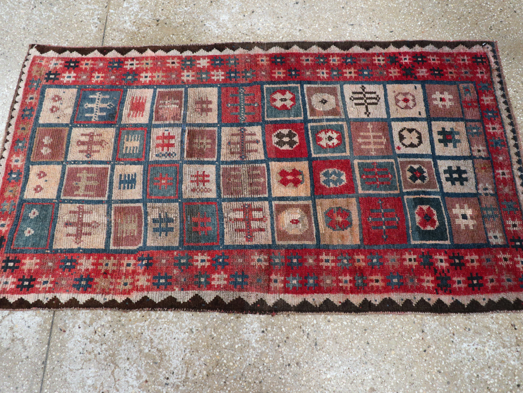 Vintage Persian Gabbeh Throw Rug, No.25693 - Gsblank
