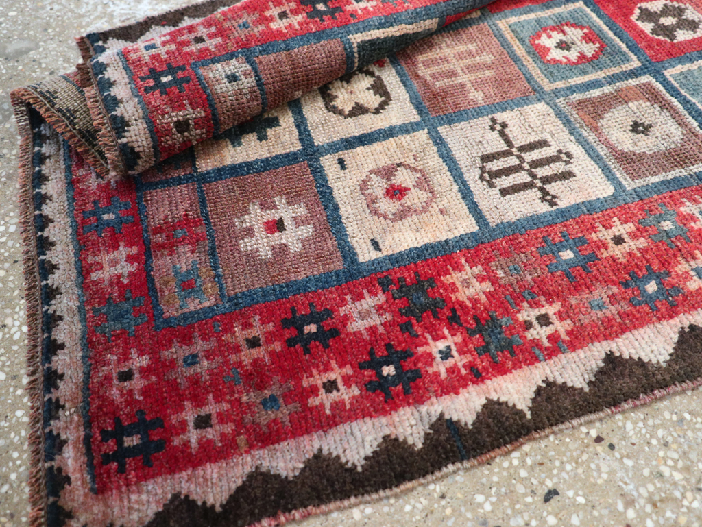 Vintage Persian Gabbeh Throw Rug, No.25693 - Gsblank