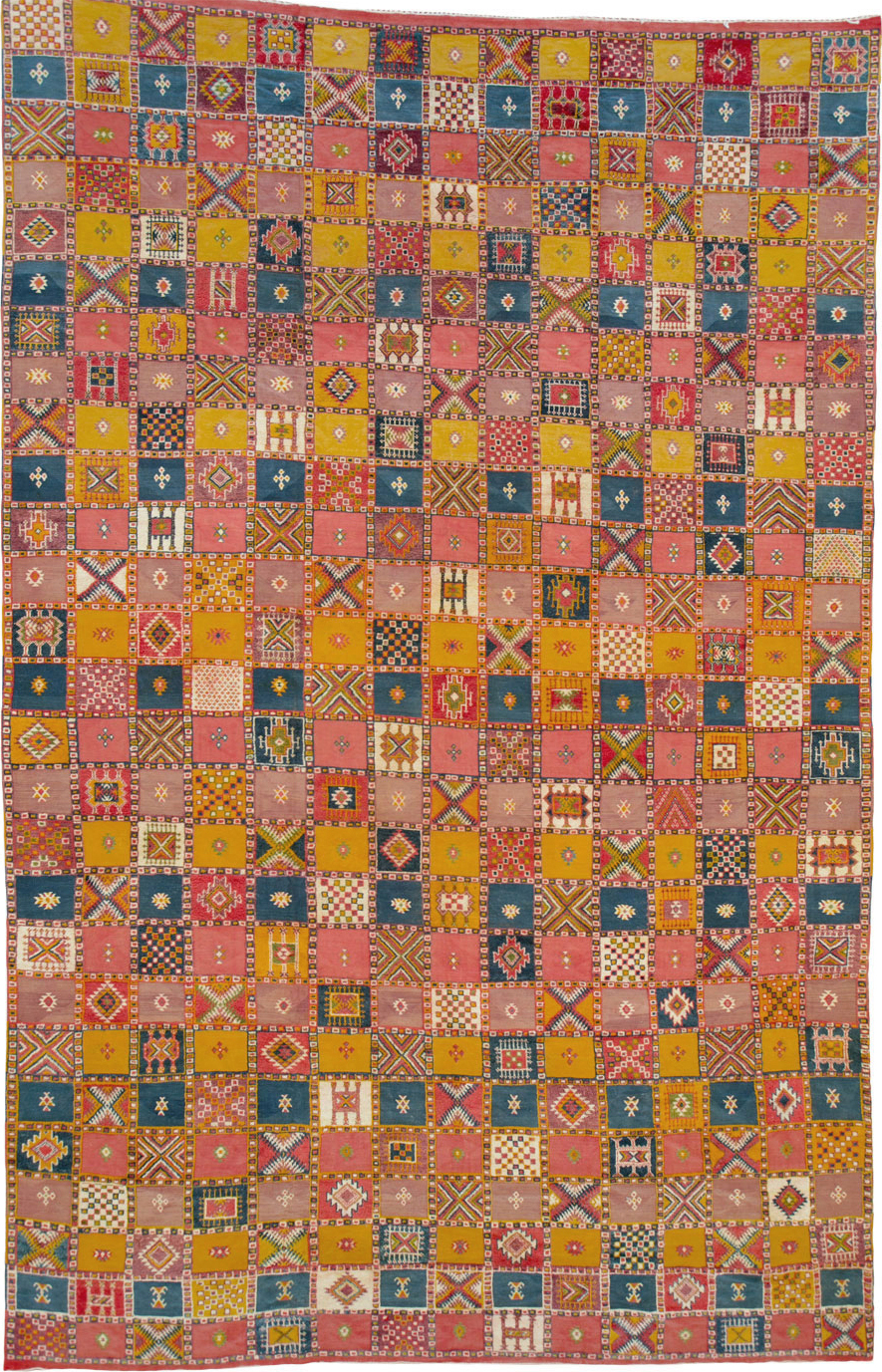 Vintage Moroccan Oversize Carpet, No.25717 - Gsblank