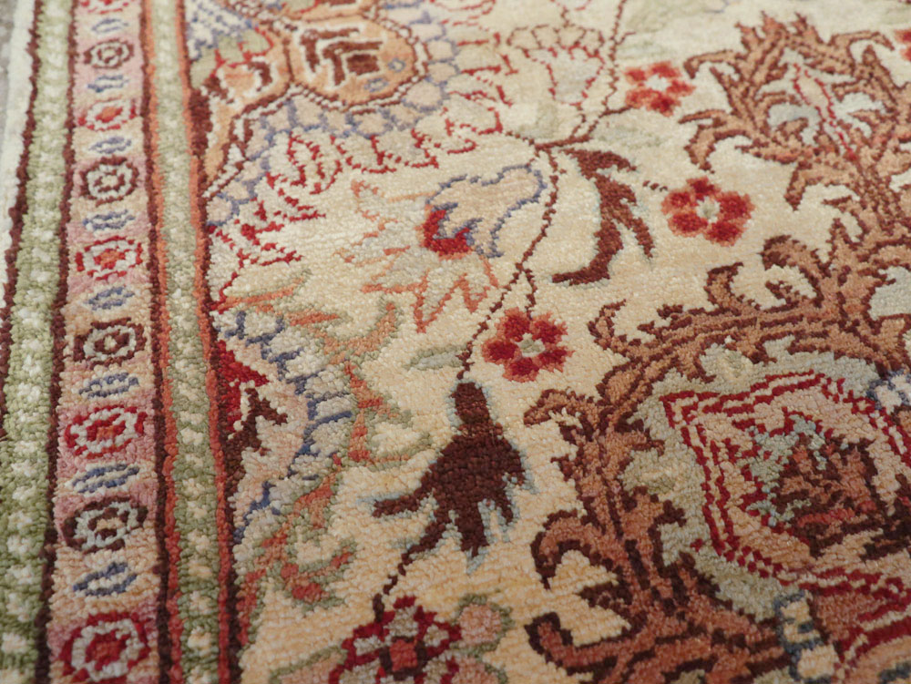 Vintage Turkish Herekeh Silk Rug, No.25721 - Gsblank