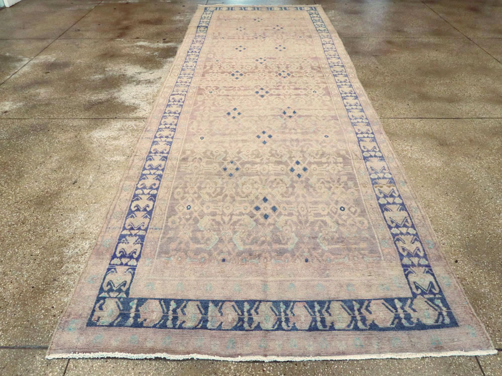 Vintage Persian Malayer Gallery Carpet, No.25768 - Gsblank
