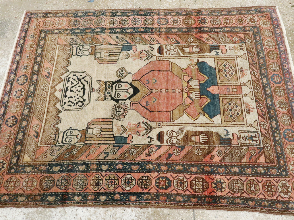 Antique Persian Pictorial Malayer Rug, No.25808 - Gsblank