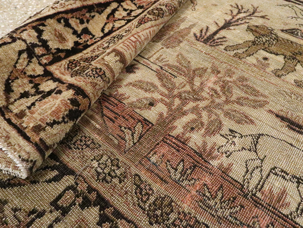 Antique Persian Pictorial Tabriz Rug, No.25828 - Gsblank