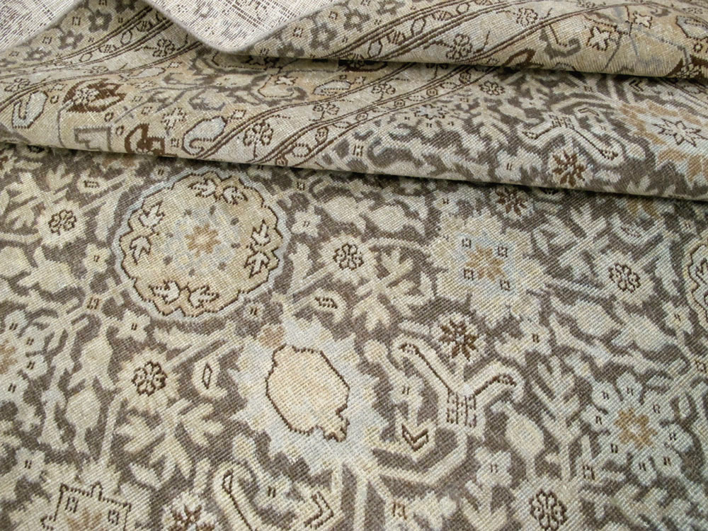 Antique Persian Tabriz Carpet, No.25834 - Gsblank