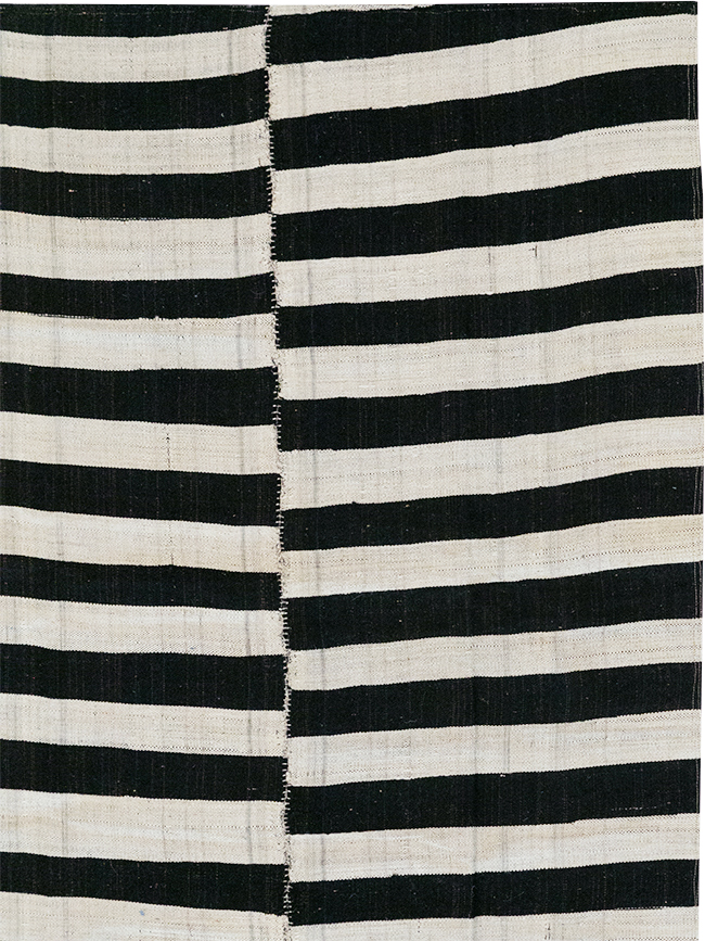 Vintage Persian Flatweave Kilim Accent Carpet, No.25840 - Gsblank