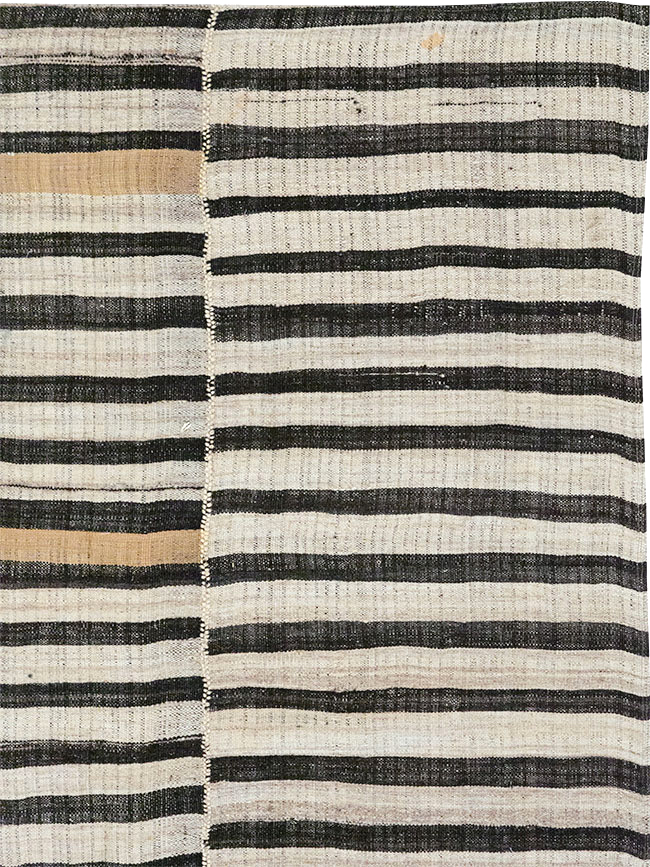 Vintage Persian Flatweave Kilim Accent Rug, No.25843 - Gsblank