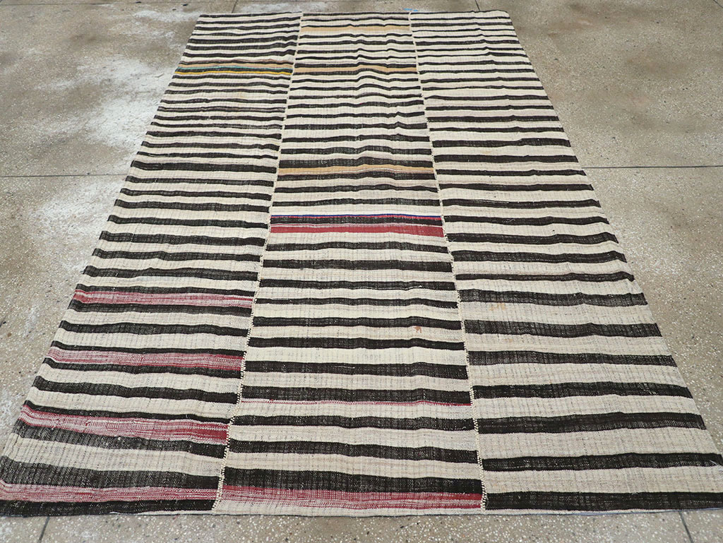 Vintage Persian Flatweave Kilim Accent Rug, No.25843 - Gsblank
