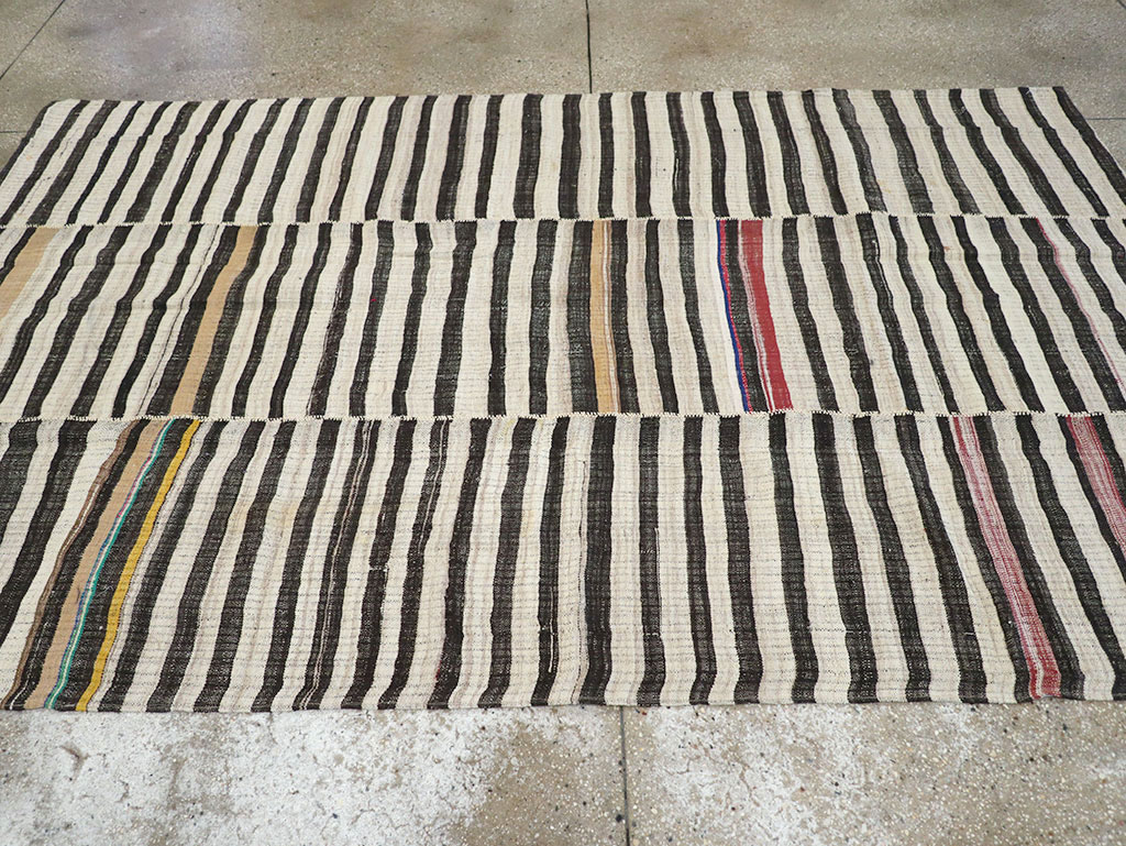Vintage Persian Flatweave Kilim Accent Rug, No.25843 - Gsblank