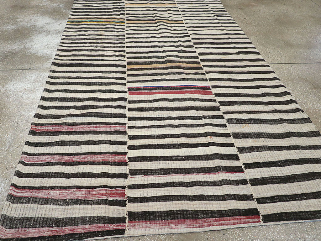 Vintage Persian Flatweave Kilim Accent Rug, No.25843 - Gsblank