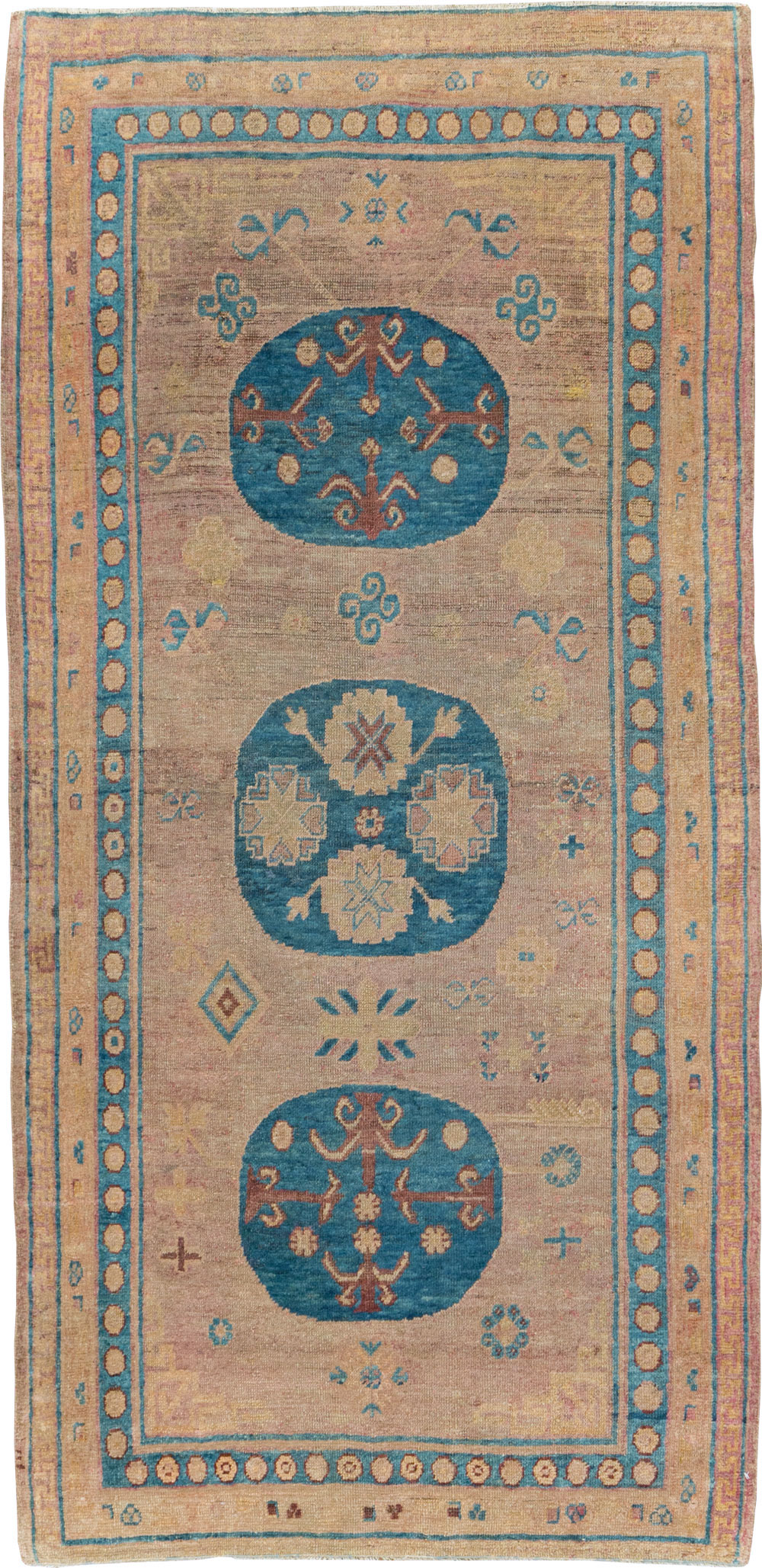 Antique East Turkestan Khotan Accent Rug, No.25862 - Gsblank