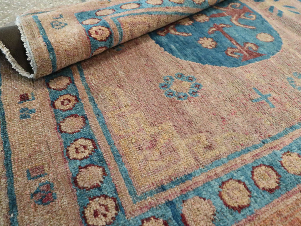 Antique East Turkestan Khotan Accent Rug, No.25862 - Gsblank