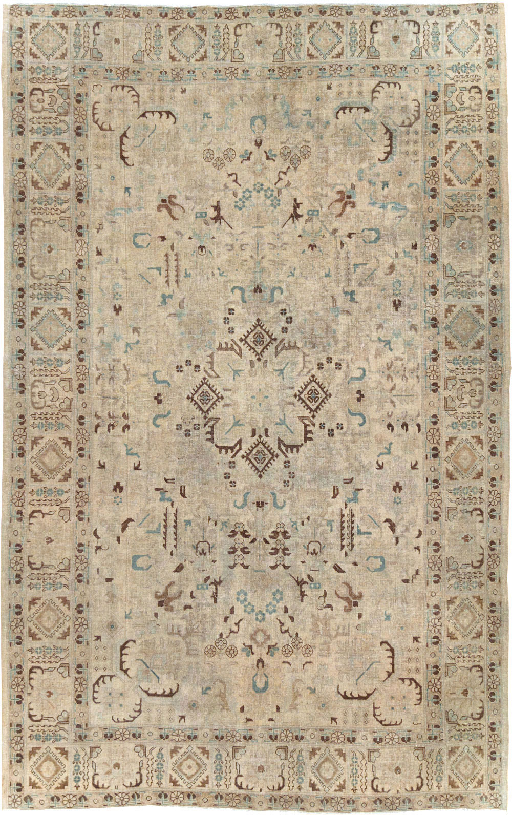 Vintage Persian Tabriz Accent Carpet, No.25867 - Gsblank