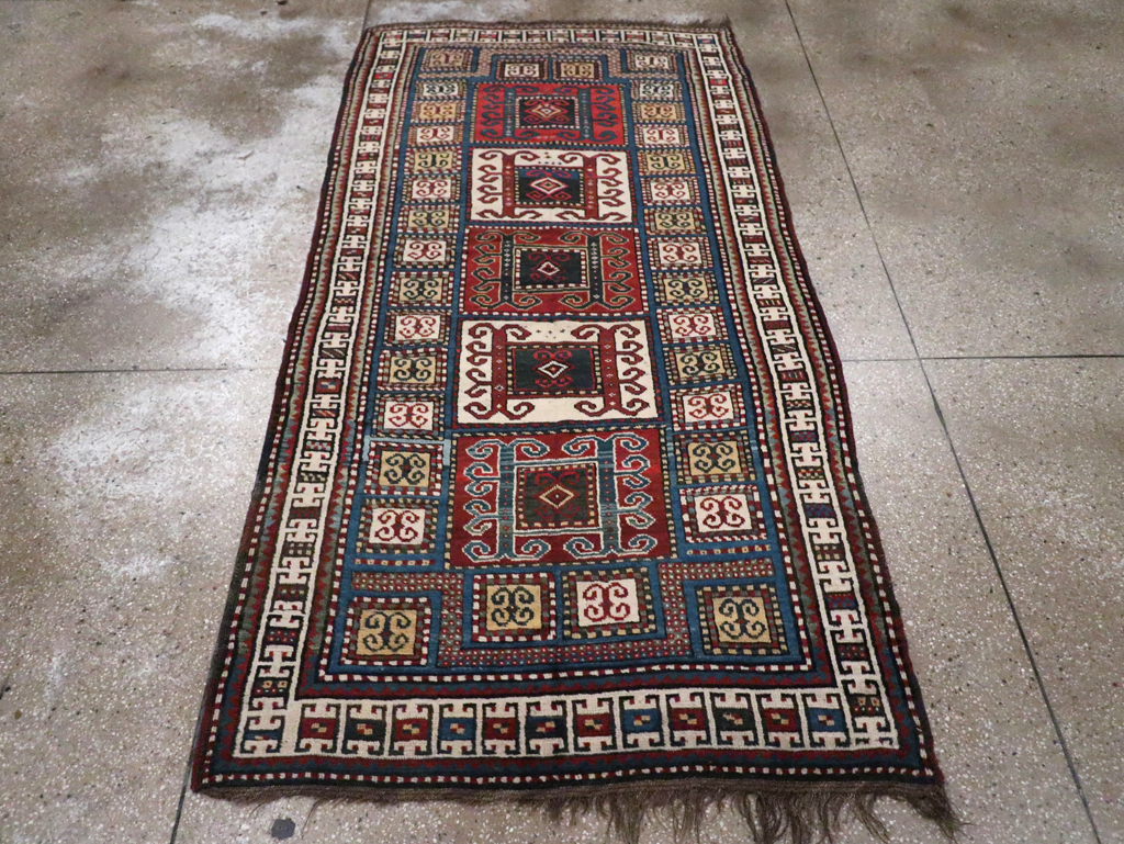 Antique Caucasian Kazak Rug, No.25877 - Gsblank