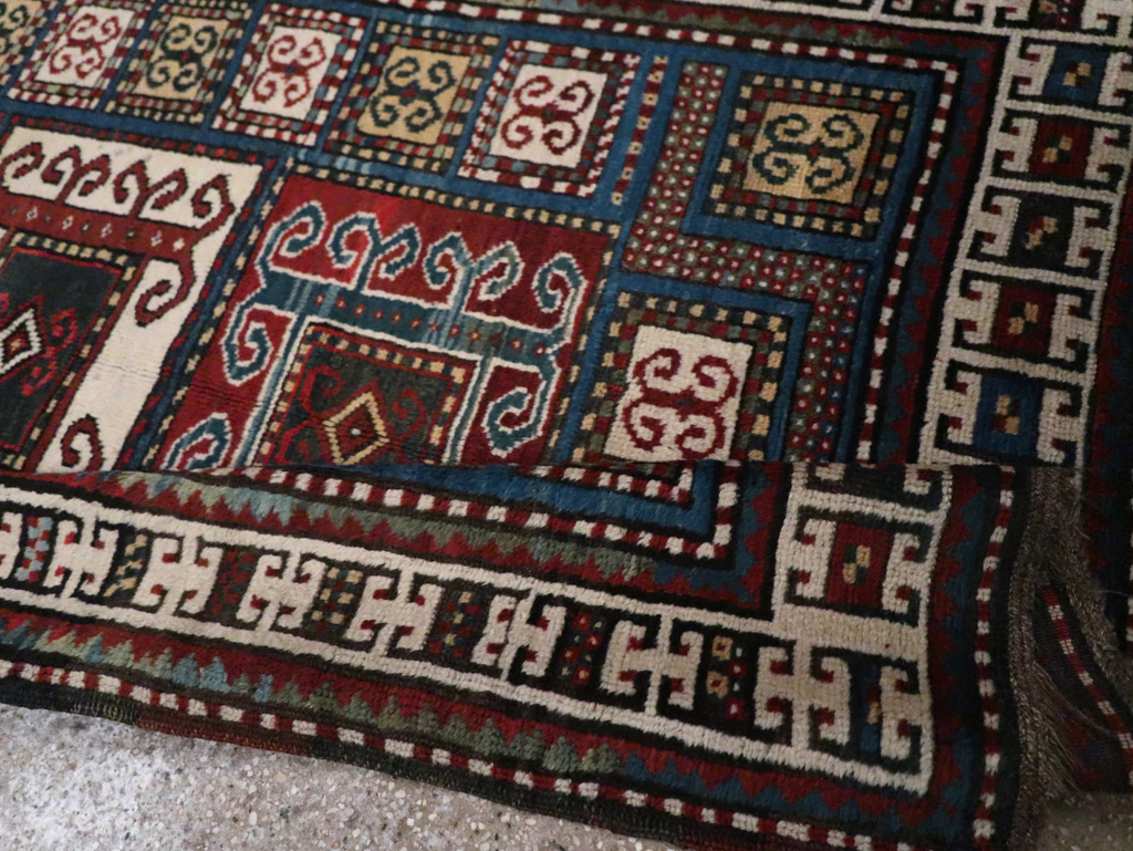 Antique Caucasian Kazak Rug, No.25877 - Gsblank