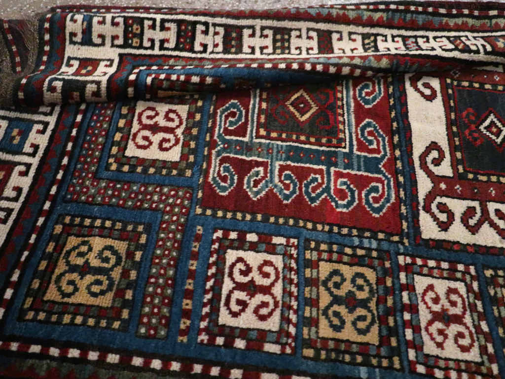 Antique Caucasian Kazak Rug, No.25877 - Gsblank