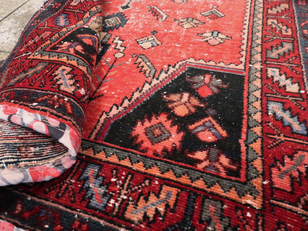 Vintage Persian Hamadan Rug, No.25916 - Gsblank