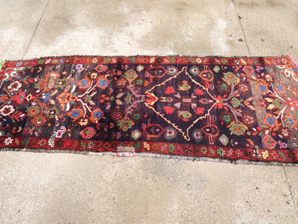 Vintage Anatolian Rug, No.25919 - Gsblank