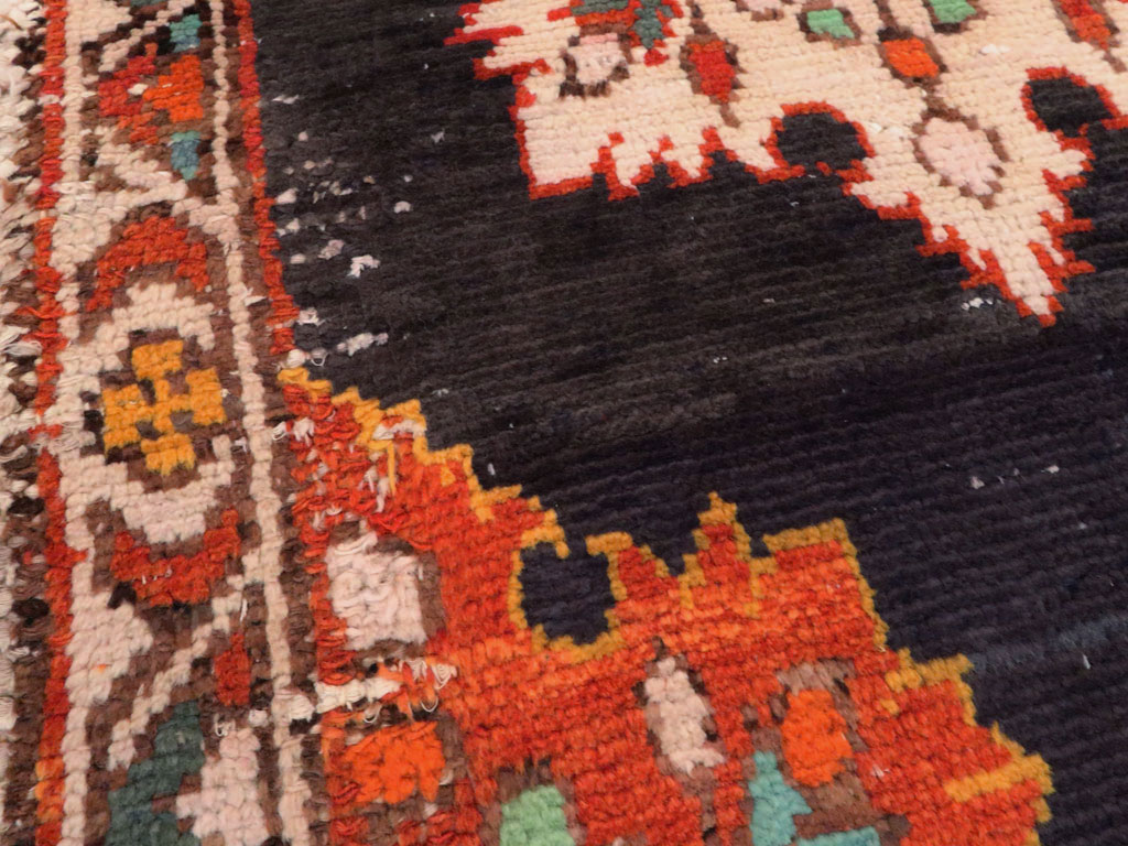 Vintage Persian Hamadan Rug, No.25927 - Gsblank