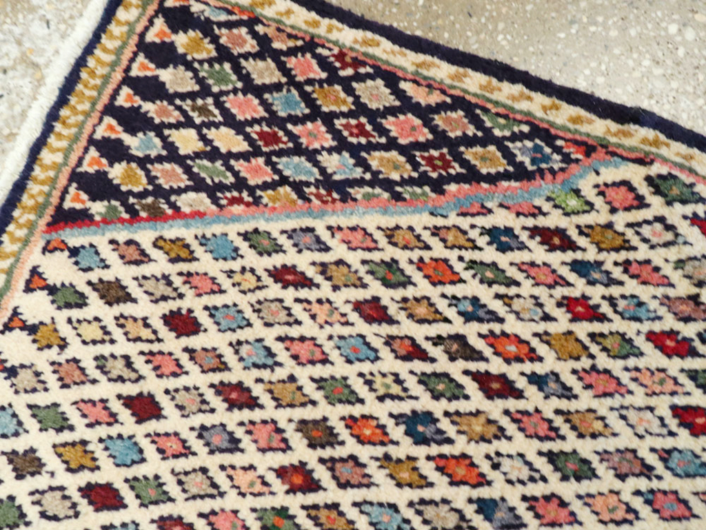 Vintage Persian Hamadan Rug, No.25932 - Gsblank