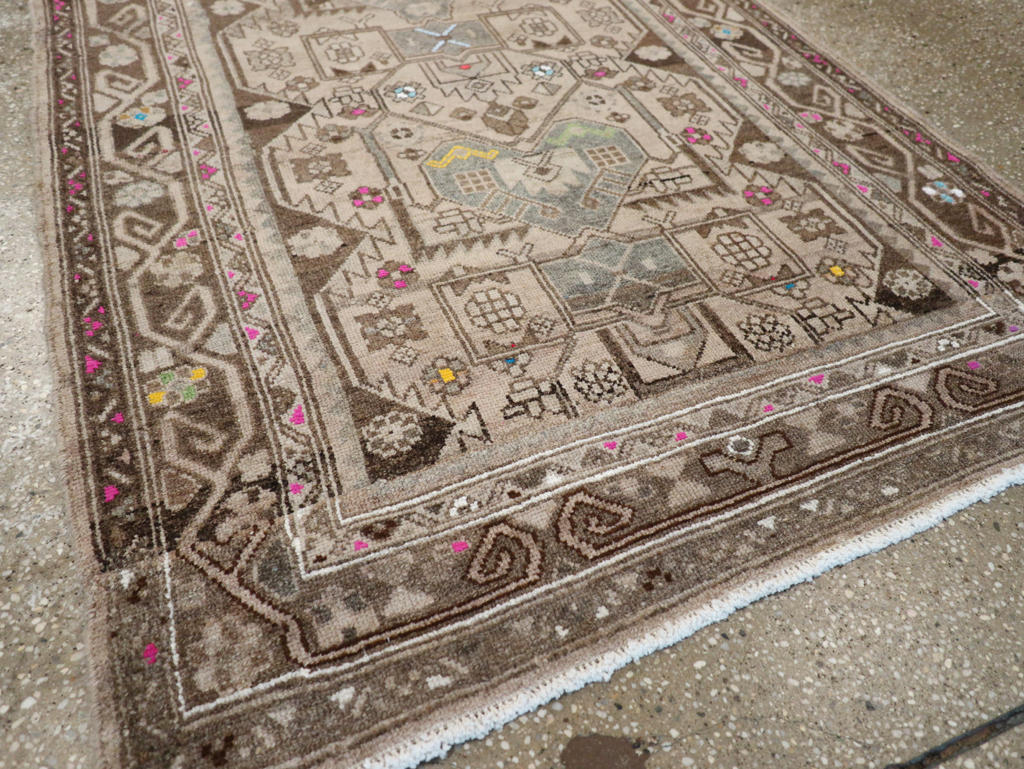 Vintage Persian Hamadan Rug, No.25935 - Gsblank