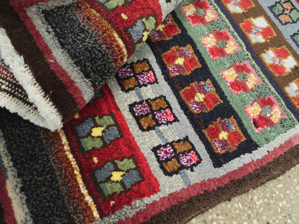 Vintage Persian Mahal Rug, No.25941 - Gsblank