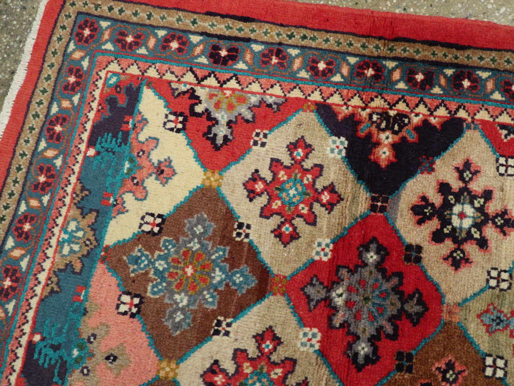 Vintage Persian Mahal Rug, No.25954 - Gsblank