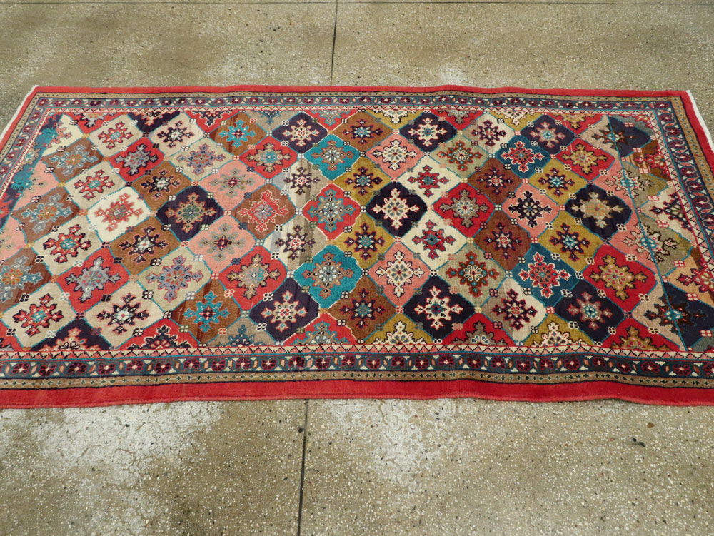 Vintage Persian Mahal Rug, No.25954 - Gsblank
