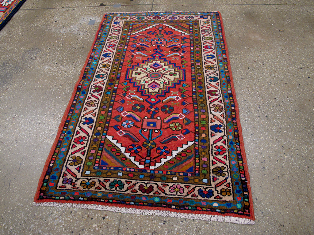 Vintage Persian Hamadan Rug, No.25962 - Gsblank