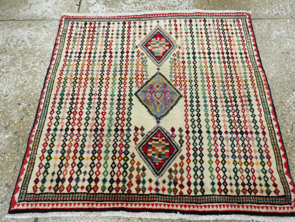 Vintage Persian Hamadan Rug, No.25973 - Gsblank