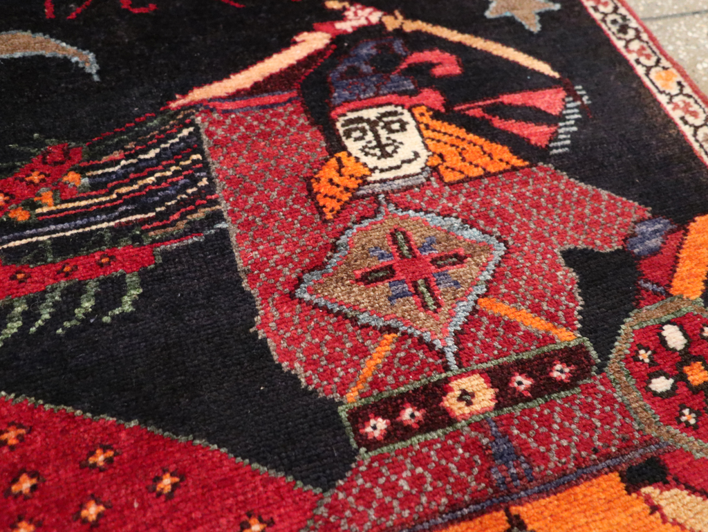 Vintage Persian Pictorial Hamadan Rug, No.25979 - Gsblank