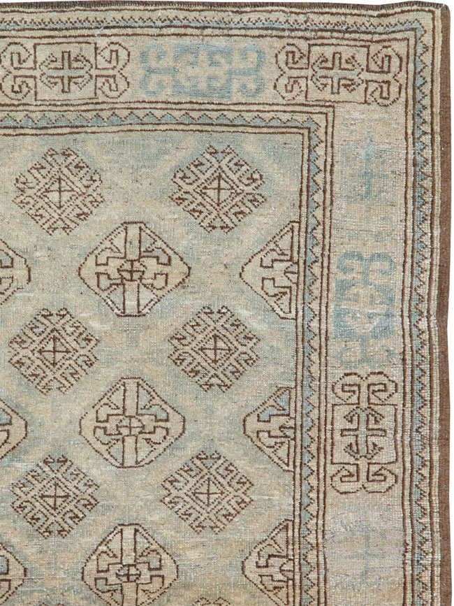 Vintage Persian Kurd Square Accent Rug, No.26008 - Gsblank