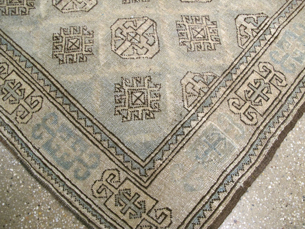 Vintage Persian Kurd Square Accent Rug, No.26008 - Gsblank