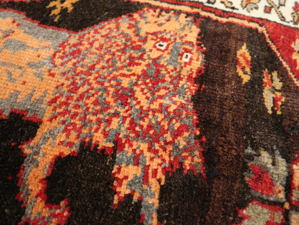 Vintage Turkish Anatolian Pictorial Throw Rug, No.26011 - Gsblank