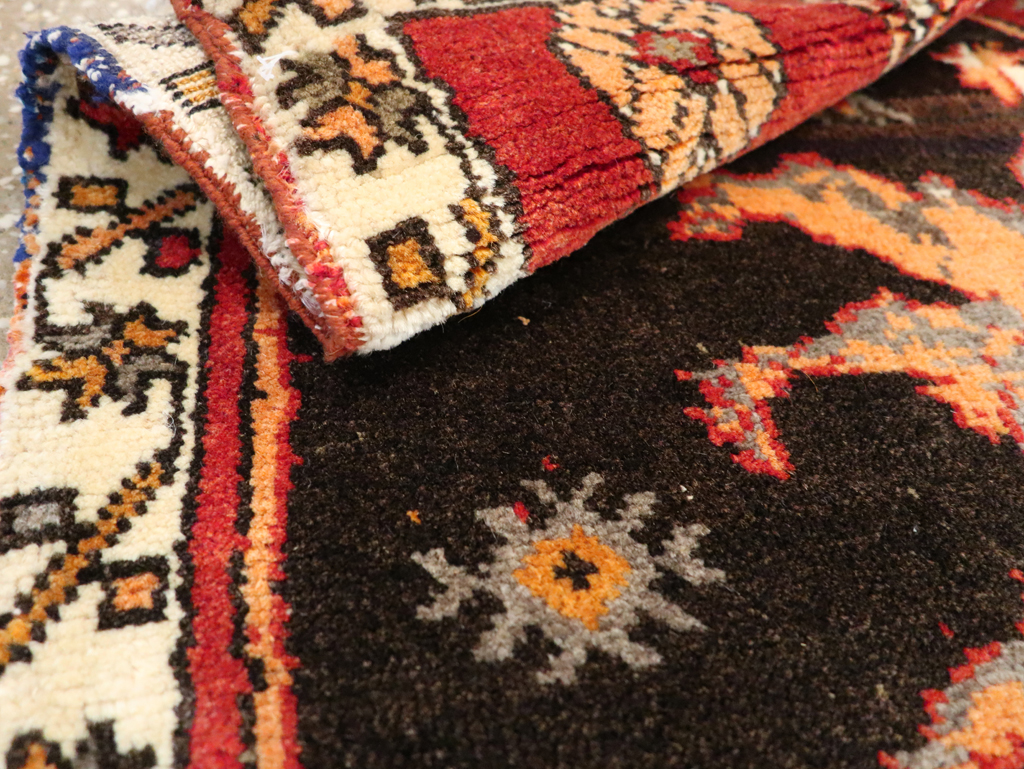 Vintage Turkish Anatolian Pictorial Throw Rug, No.26011 - Gsblank