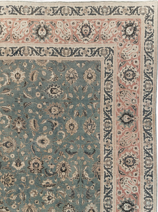 Antique Persian Tabriz Carpet, No.26015 - Gsblank