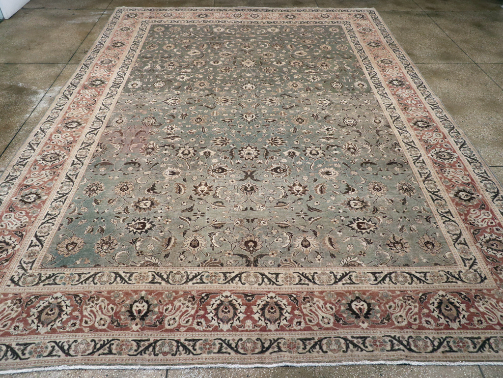 Antique Persian Tabriz Carpet, No.26015 - Gsblank