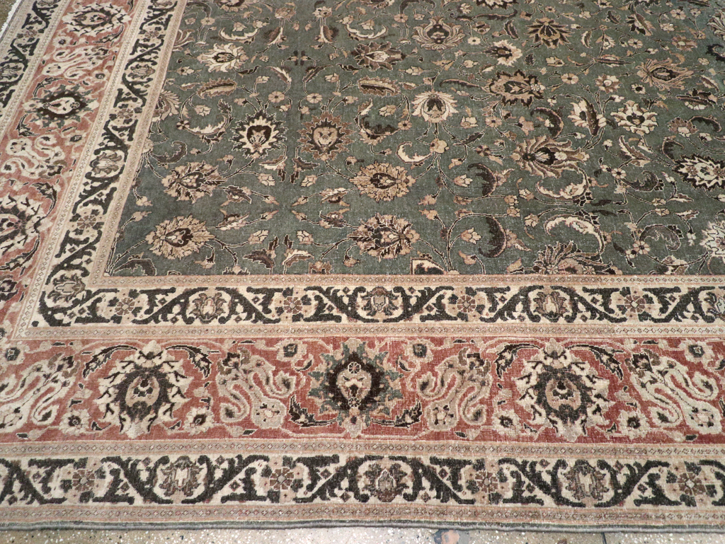 Antique Persian Tabriz Carpet, No.26015 - Gsblank