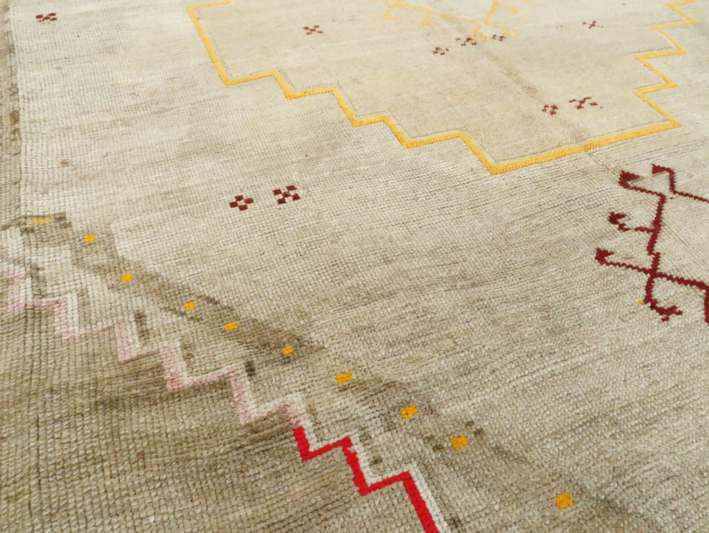 Vintage Turkish Anatolian Carpet, No.26017 - Gsblank