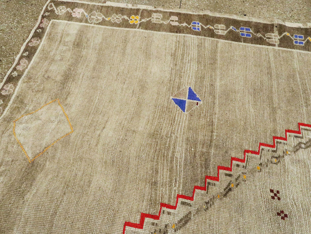 Vintage Turkish Anatolian Carpet, No.26017 - Gsblank