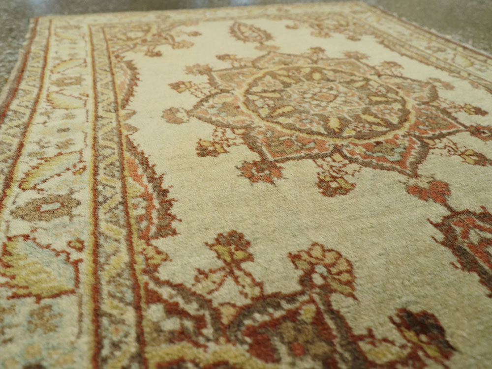 Antique Persian Tabriz Throw Rug, No.26020 - Gsblank